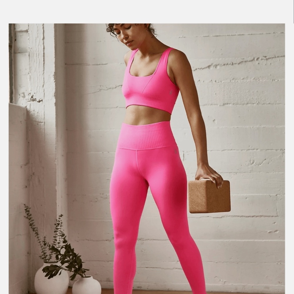 Free People - “Good Karma” High-Rise 7/8 Leggings in Tropical Pink
